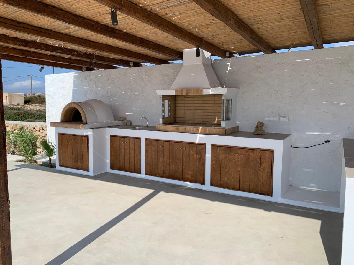 Cato Agro 5, Seafront Villa With Private Pool Afiartis Exterior photo